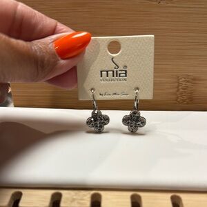 MIA Silver Floral Earrings